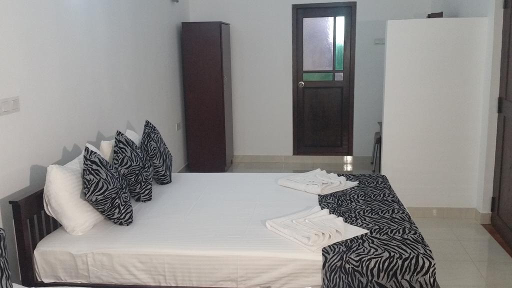 Serene View Tourist Rest Otel Anuradhapura Dış mekan fotoğraf